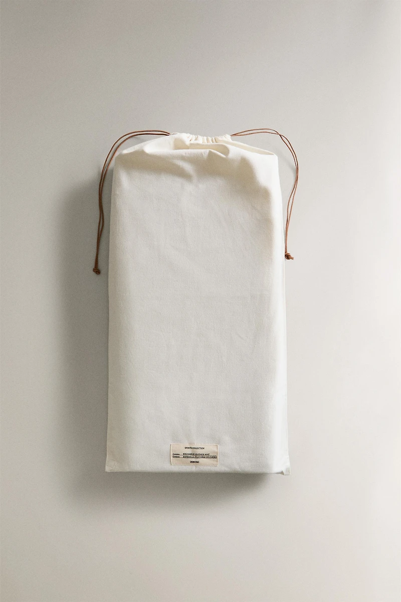 FOLDABLE LEATHER YOGA MAT