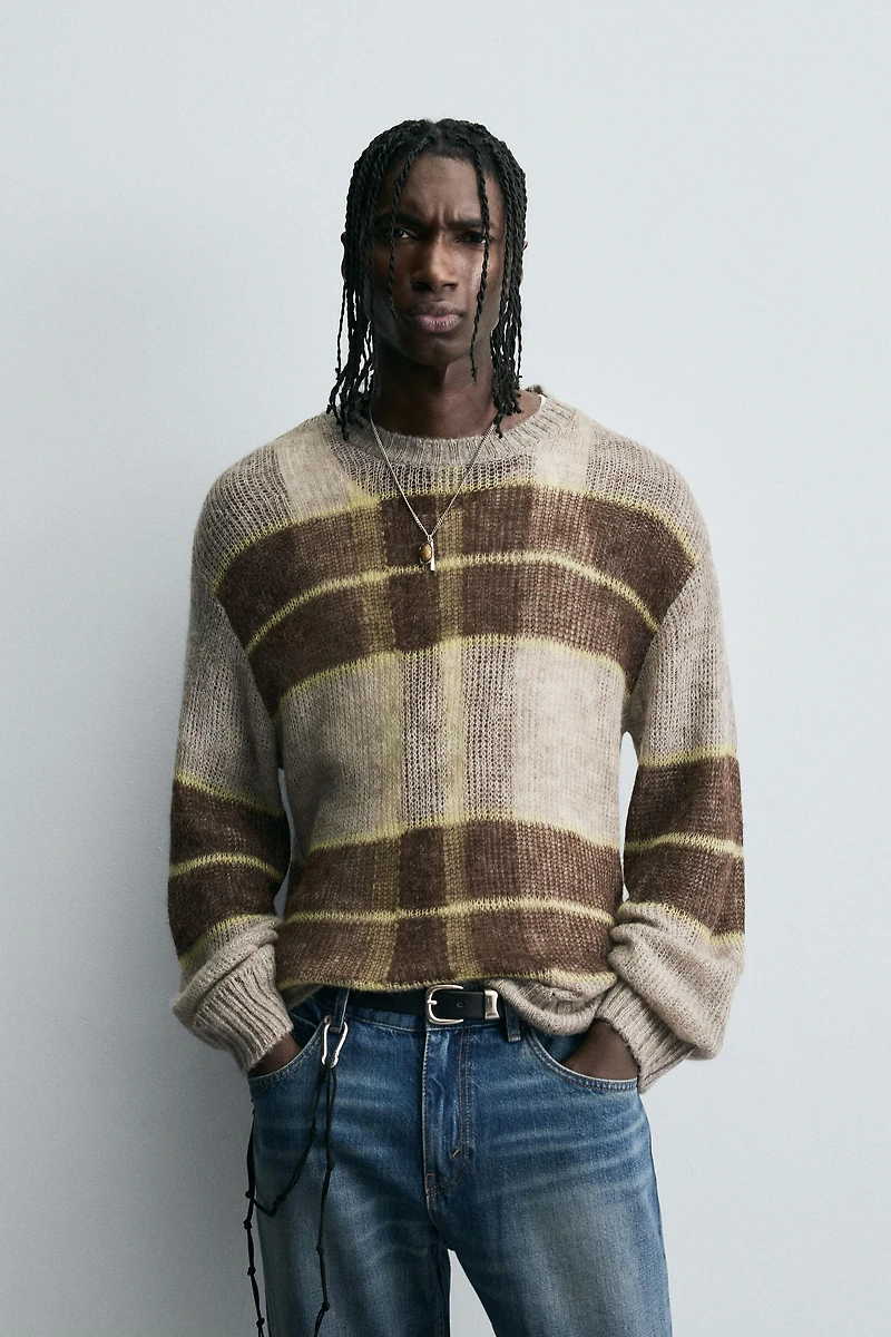 TEXTURED STRIPE SWEATER