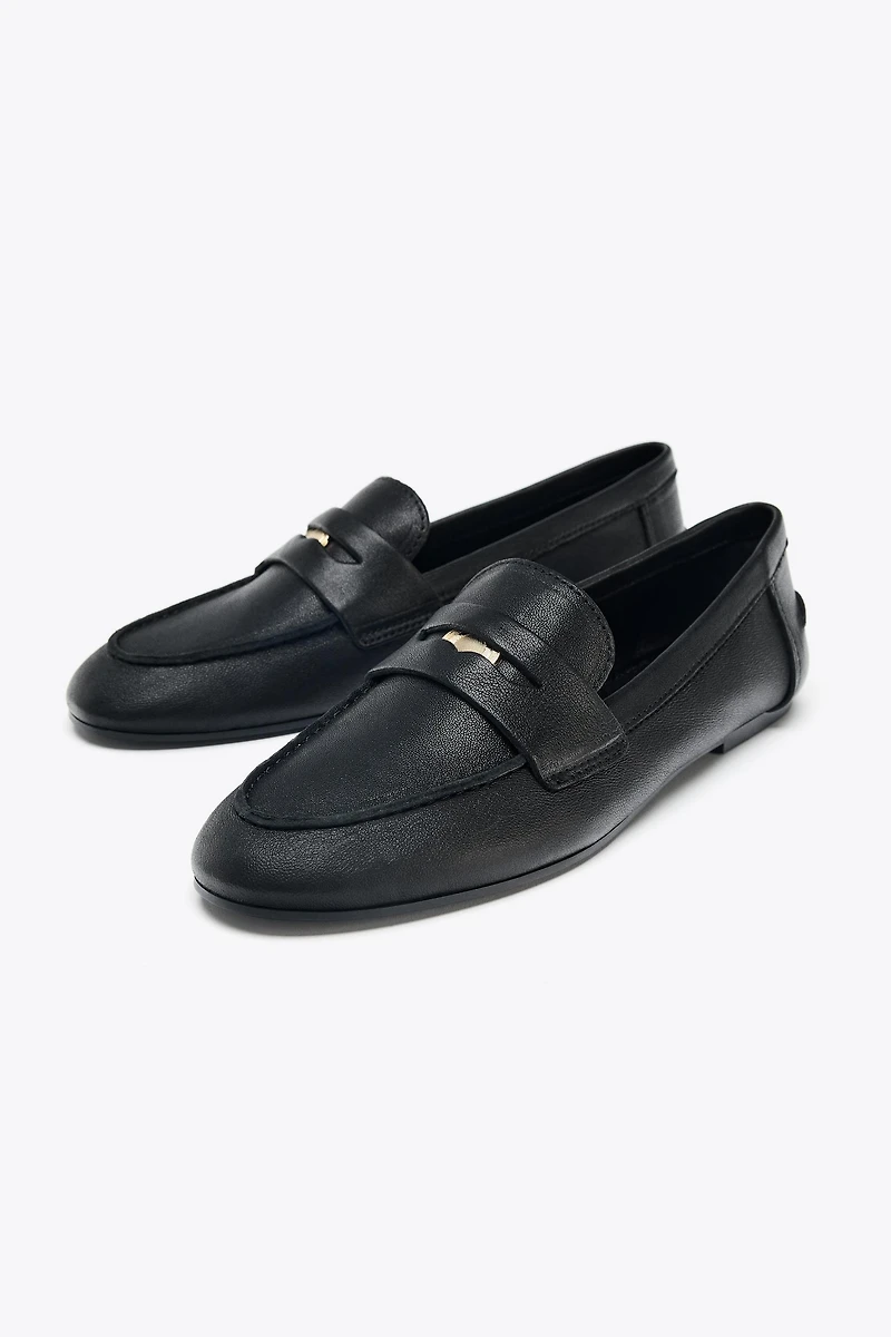 SOFT EFFECT LOAFERS