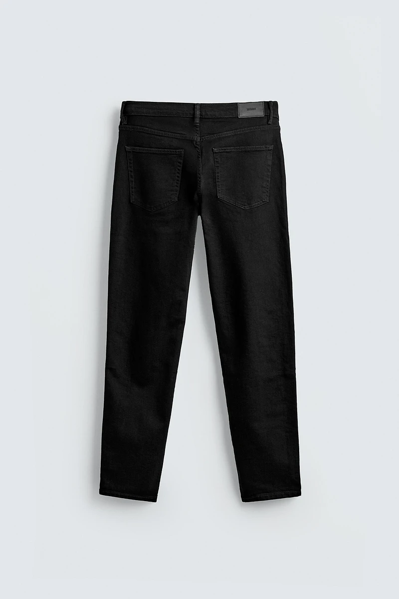 BASIC SLIM FIT JEANS