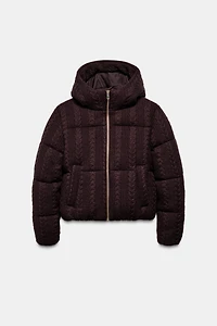 ANORAK EN MAILLE TORSADÉE À CAPUCHE