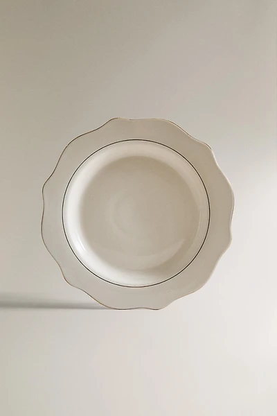 PORCELAIN DINNER PLATE WITH RIM DETAIL