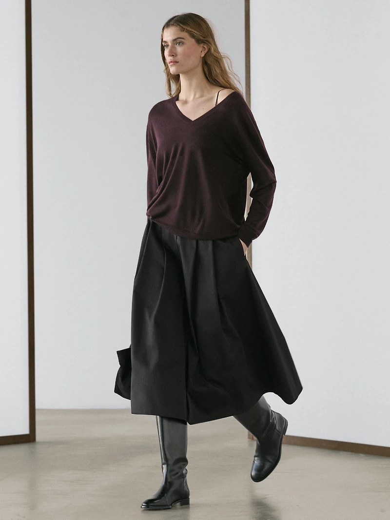 Midi skirt with box pleats