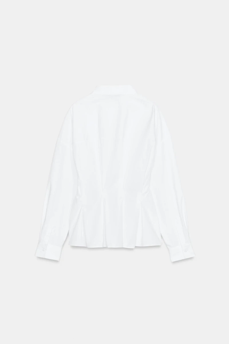 CHEMISE EN POPELINE À PINCES AU DOS