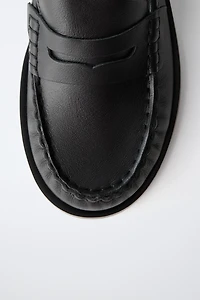 LEATHER LOAFERS