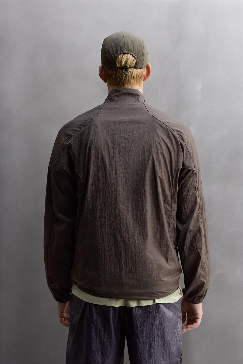 LIGHTWEIGHT TECHNICAL JACKET