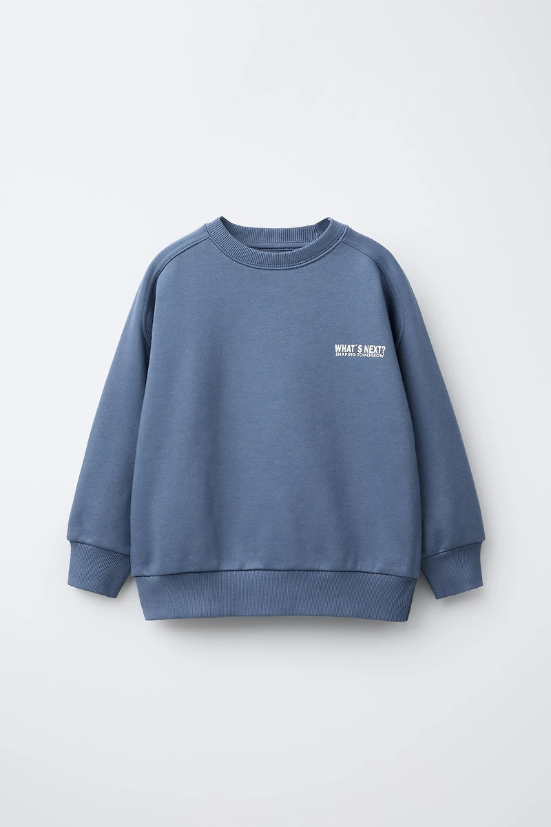 SWEATSHIRT AND JOGGER PANTS WITH LABELS SET