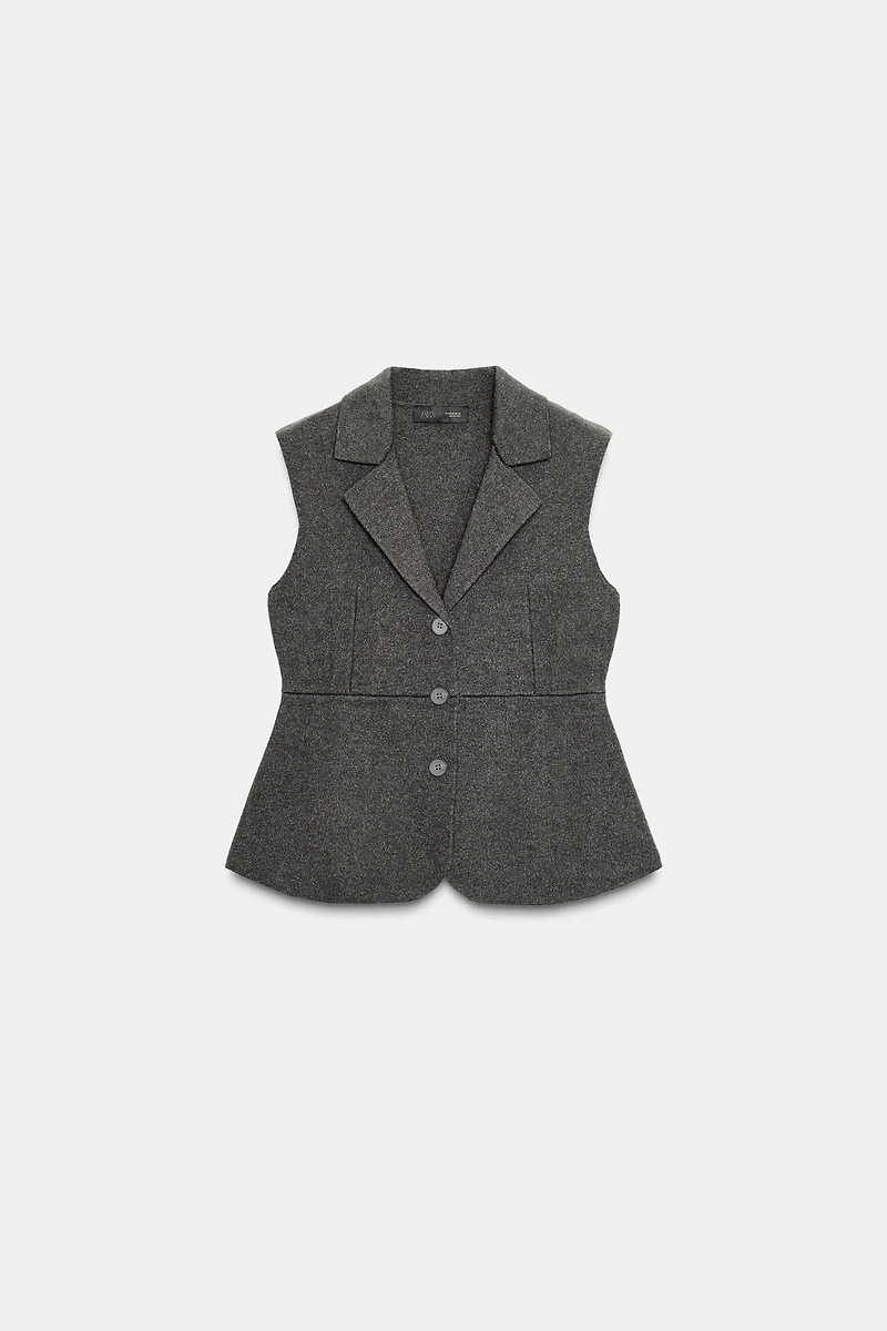 TAILORED KNIT VEST
