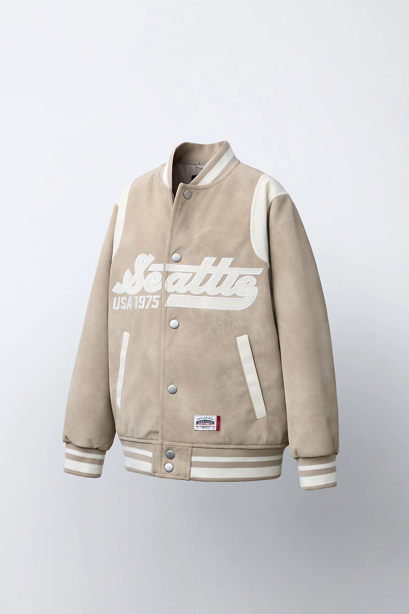 BLOUSON BOMBER EFFET DAIM AVEC INSCRIPTION