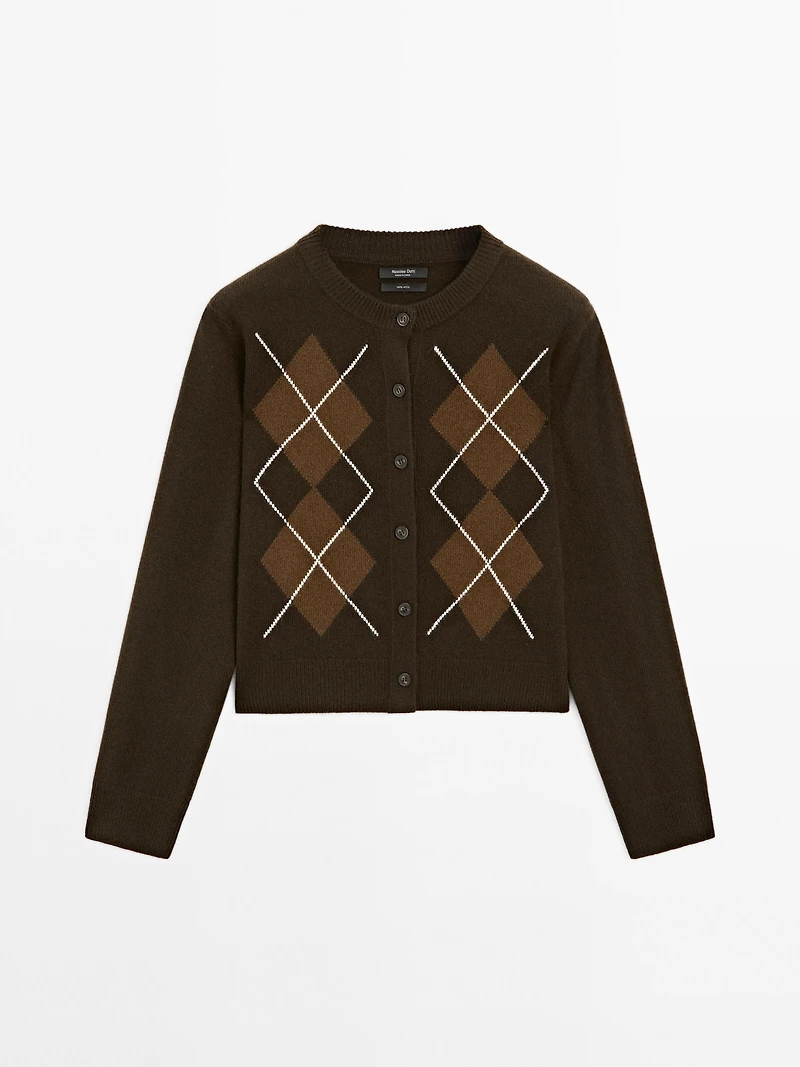 Knit cardigan with diamond detail
