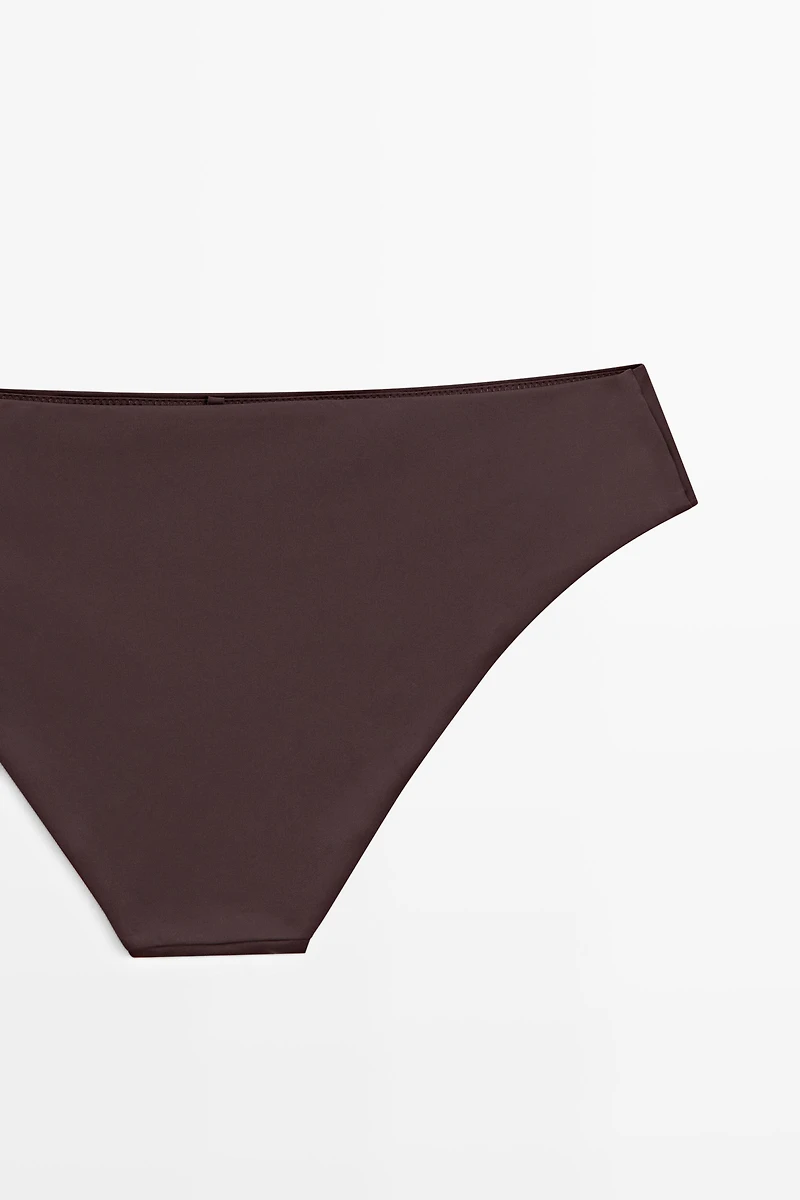 Bikini bottoms with gathered detail