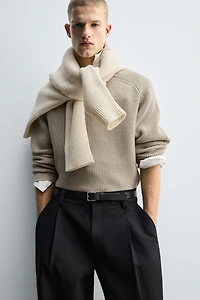 TEXTURED BOXY FIT SWEATER