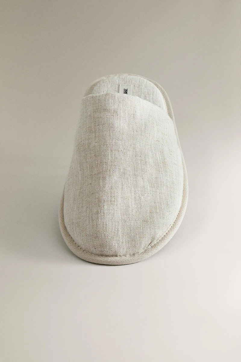 LINEN MULE SLIPPERS