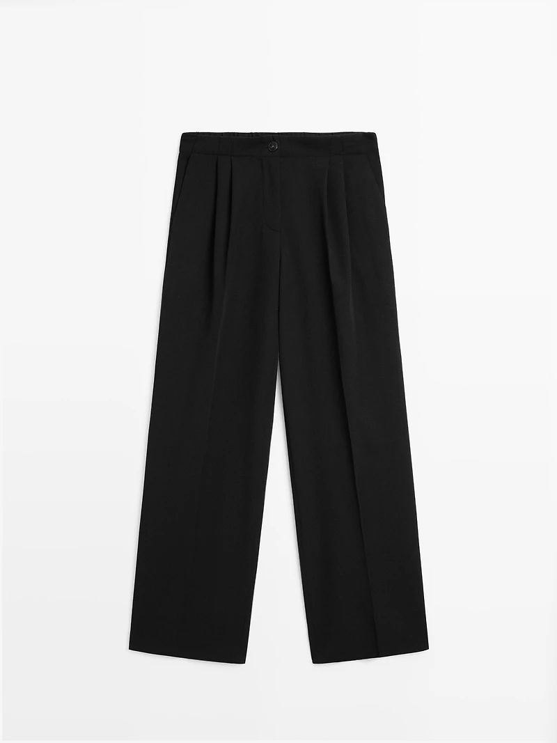 Wide-leg flowing trousers with darts