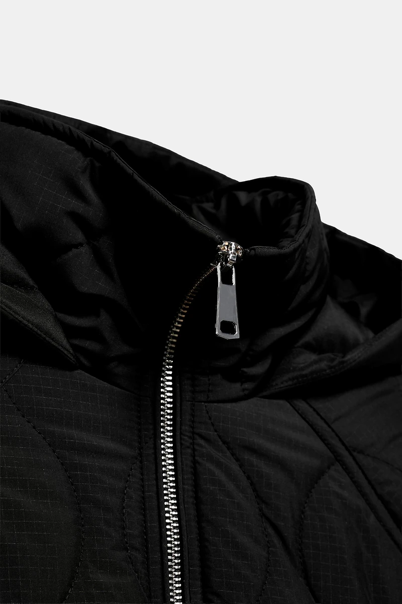 HOODED PUFFER JACKET
