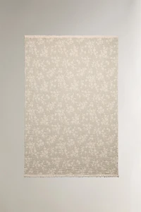 FLORAL JACQUARD BLANKET