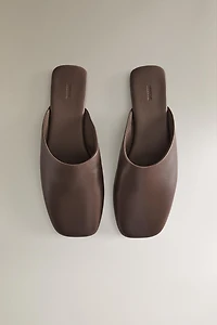 LEATHER MULE WITH SQUARE TOE