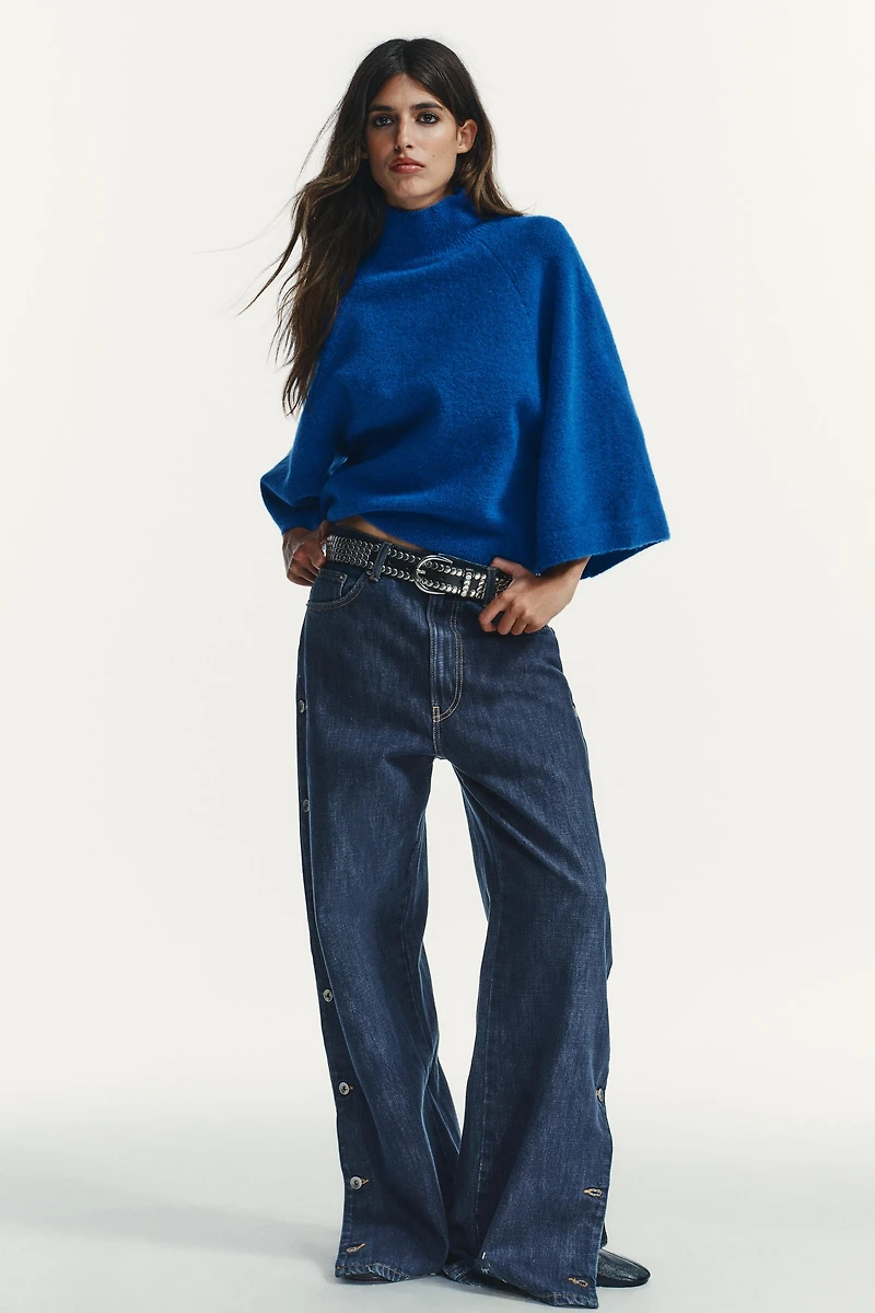 WIDE SLEEVE KNIT JUMPER