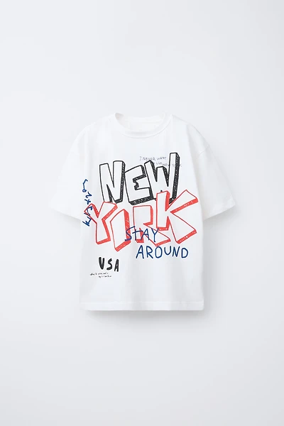T-SHIRT IMPRIMÉ GRAFFITI