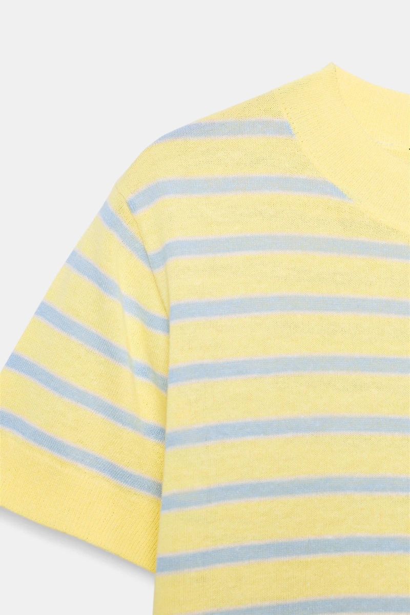 STRIPED SHORT SLEEVE KNIT SWEATER