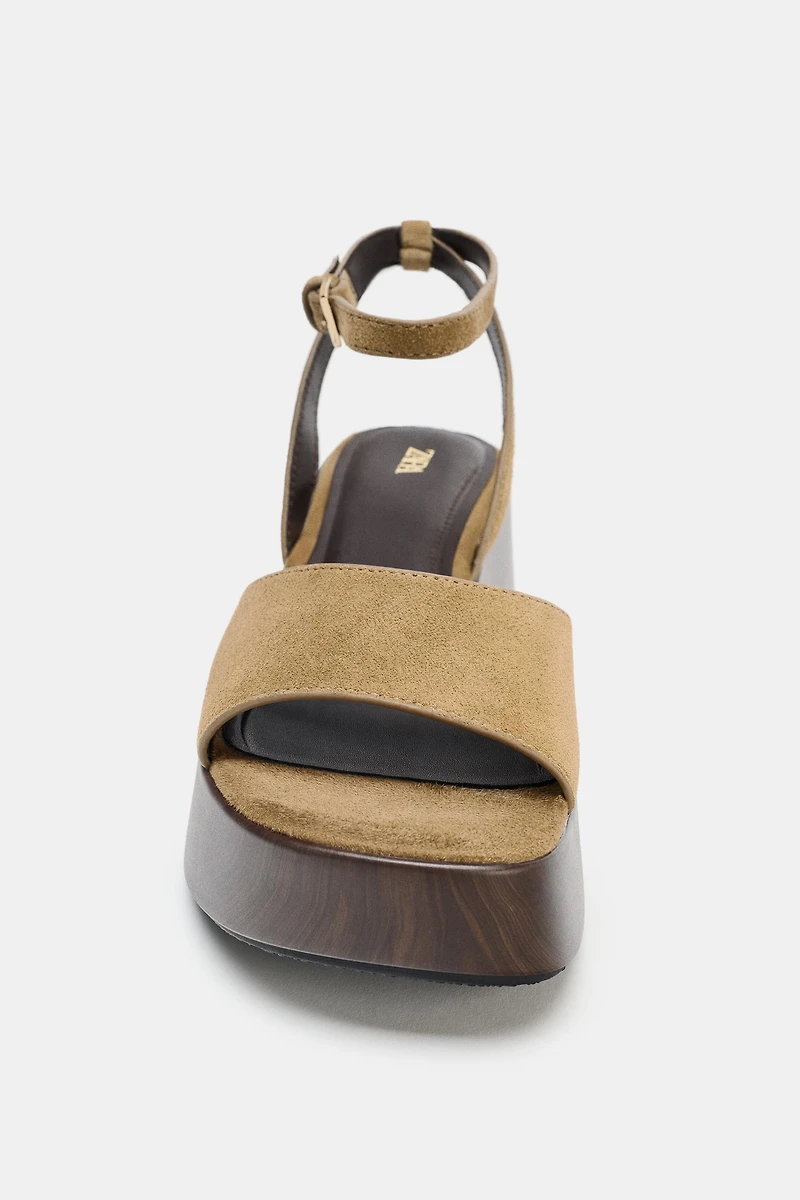SPLIT LEATHER PLATFORM SANDALS