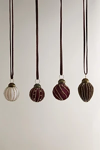 SET OF VELVET BALL CHRISTMAS TREE ORNAMENTS (SET OF 20)