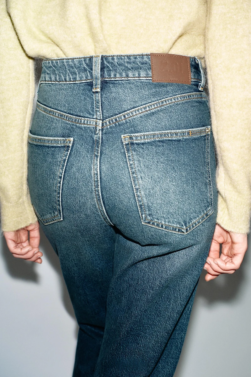 Z.01 MOM FIT HIGH-RISE JEANS