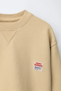 GARMENT DYE LABEL SWEATSHIRT