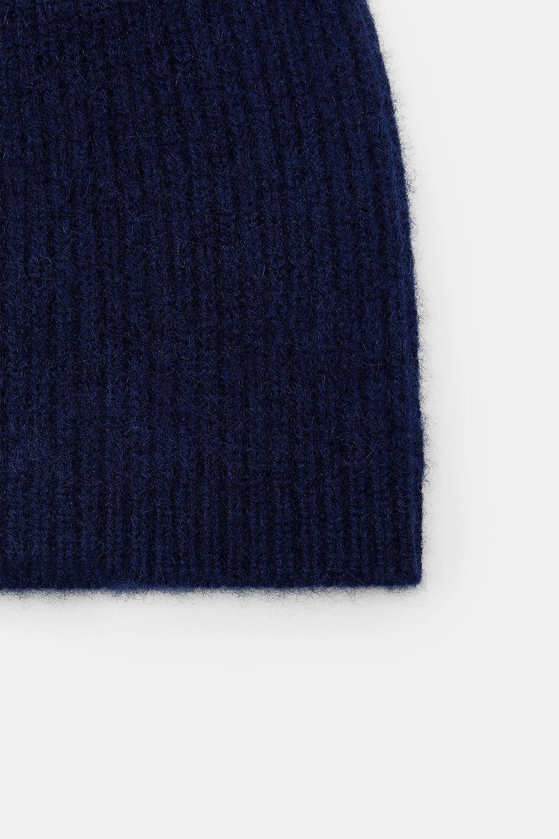 RIBBED CASHMERE BLEND BEANIE