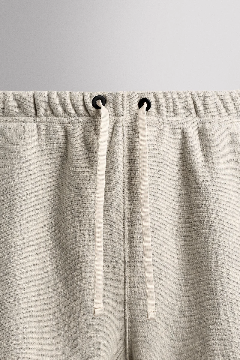 COTTON JOGGER BERMUDA SHORTS