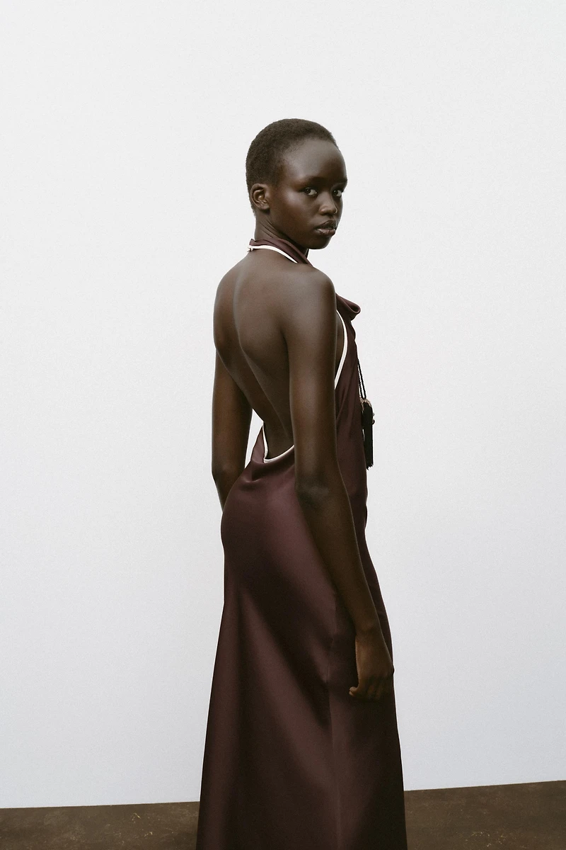 ROBE MIDI SATINÉE LISERÉS CONTRASTANTS