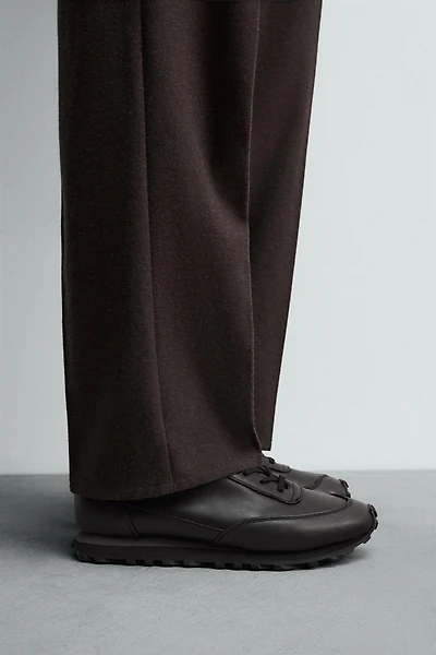 BASKET EN CUIR CASUAL