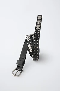 STUDDED BELT