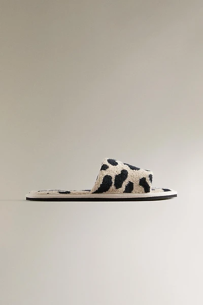 TERRYCLOTH ANIMAL PRINT SLIDER SLIPPERS