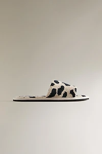 TERRYCLOTH ANIMAL PRINT SLIDER SLIPPERS