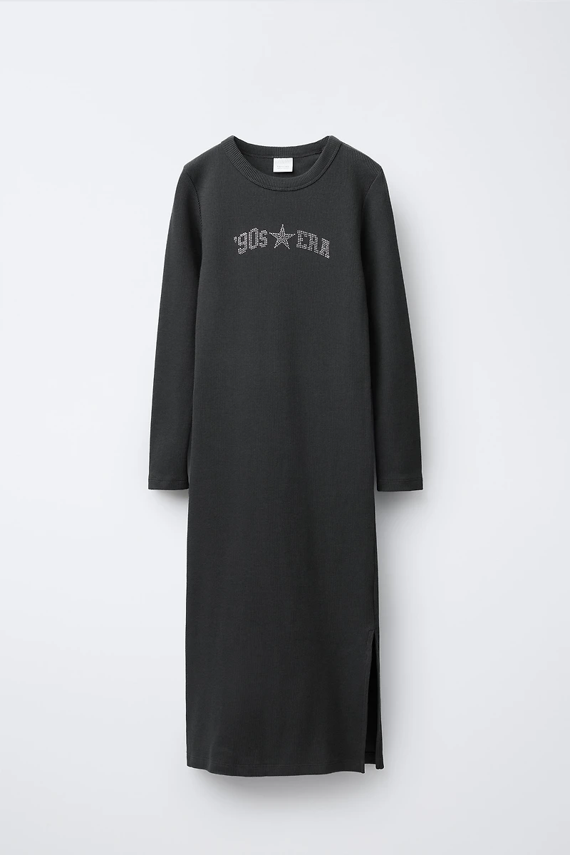 LONG RIBBED DRESS WITH RHINESTONE TEXT