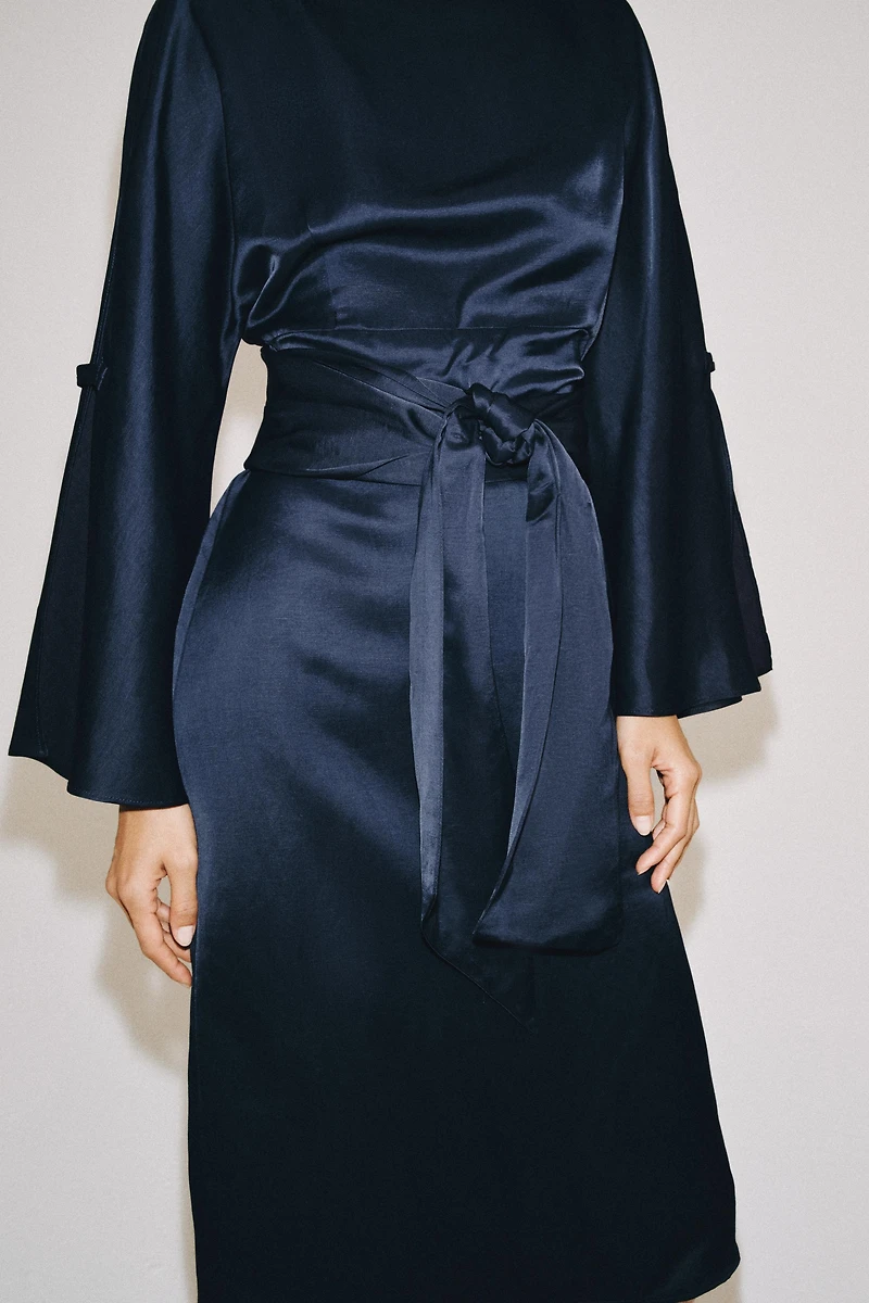 ROBE MIDI CEINTURE AVEC LIN ZW COLLECTION