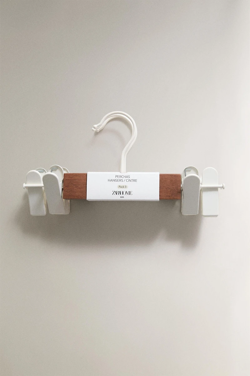 KIDS’ WOODEN CLIP HANGERS (SET OF 3)