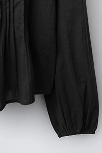 ROMANTIC TEXTURED SHIRT