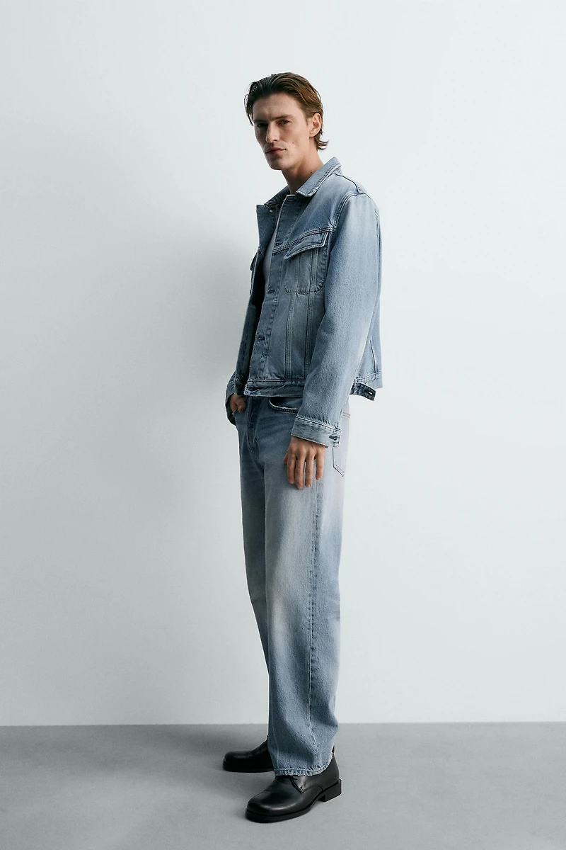 RELAXED FIT JEANS