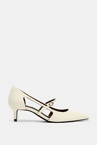 HEELS WITH SIDE CUT-OUTS
