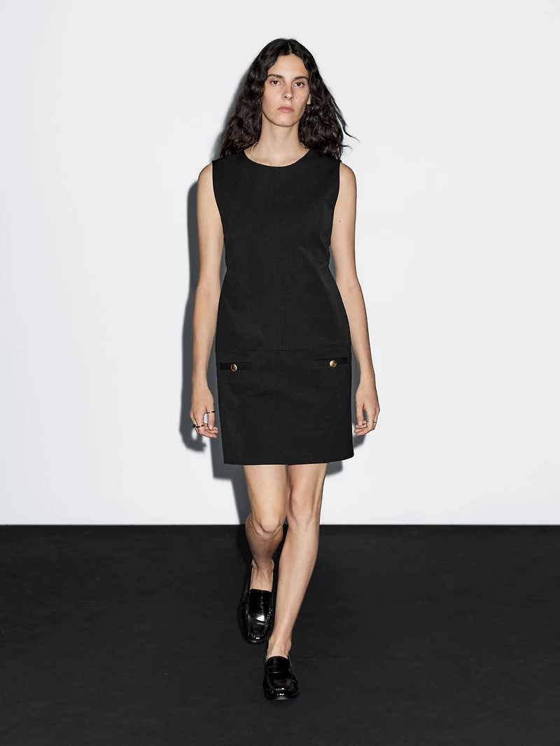 Short dress with button details