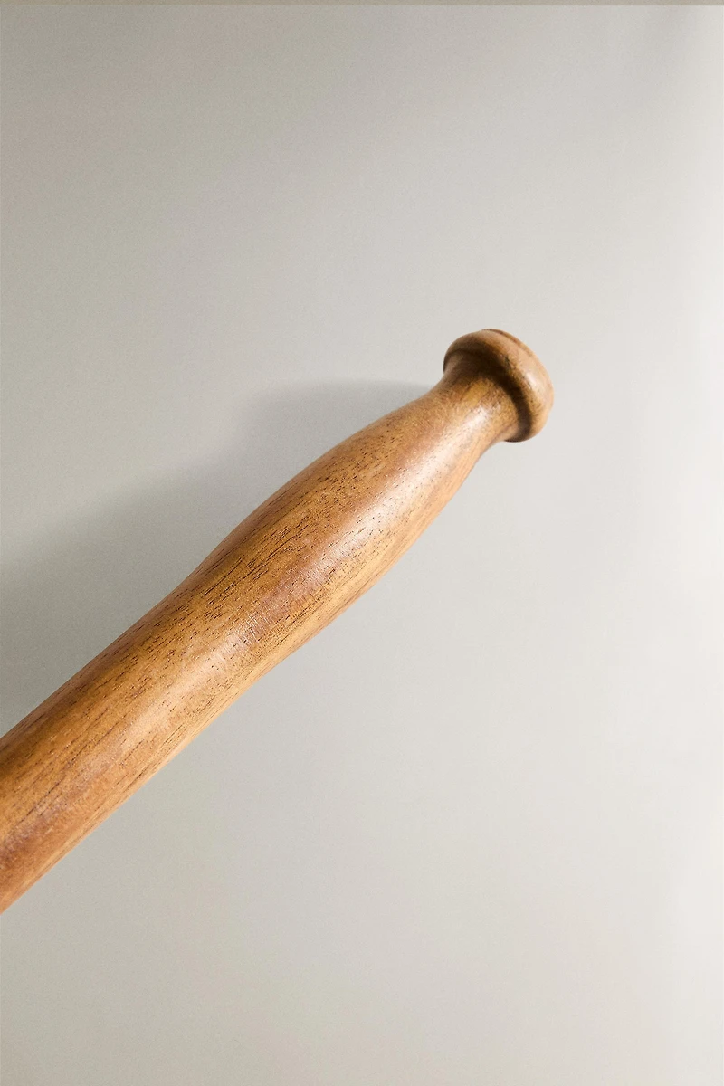 WOODEN AND RUBBER PLUNGER