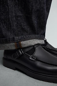 LEATHER BUCKLE SHOES