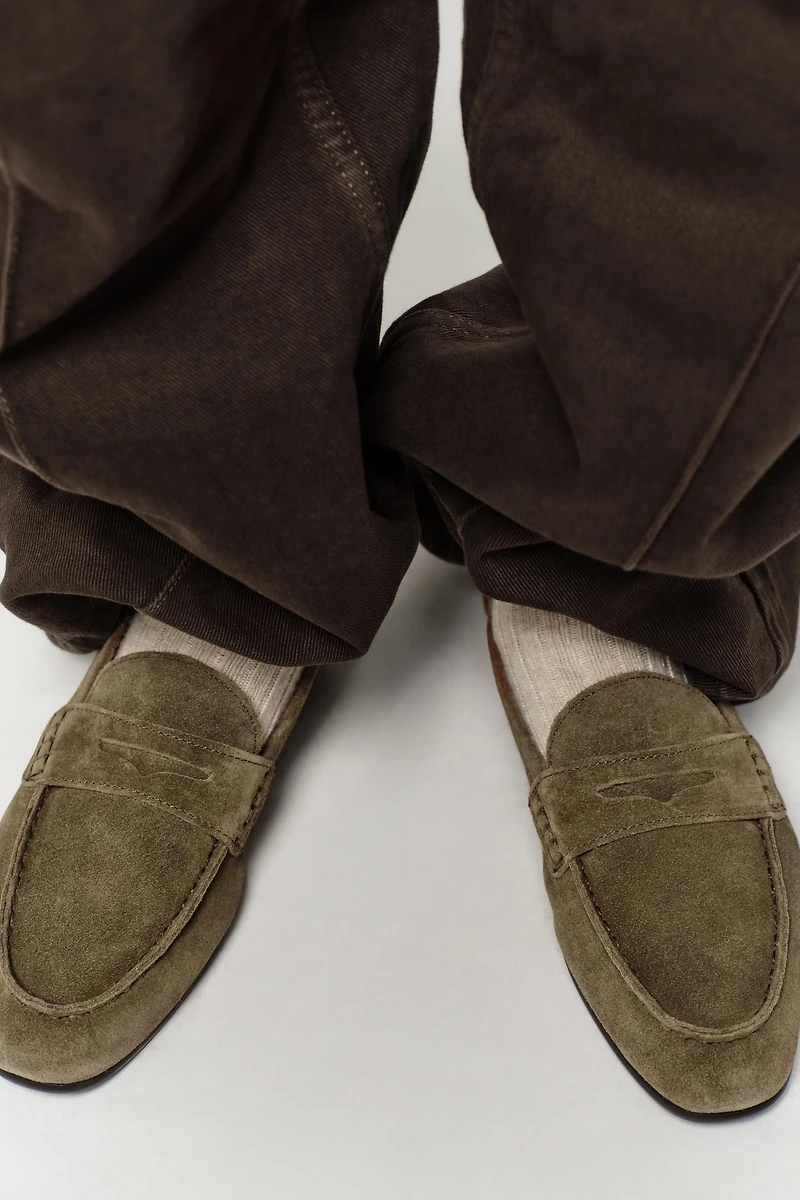 SPLIT LEATHER LOAFERS