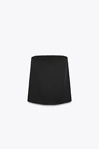 STRAPLESS SATIN EFFECT TOP