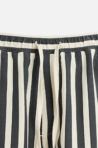 JACQUARD TEXTURED SHORTS
