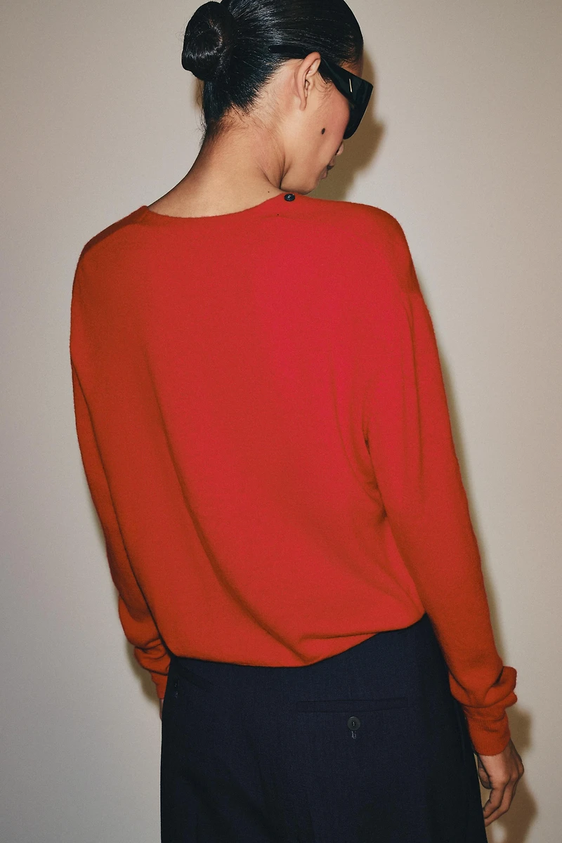 EXTRA SOFT 100% WOOL V-NECK JACKET
