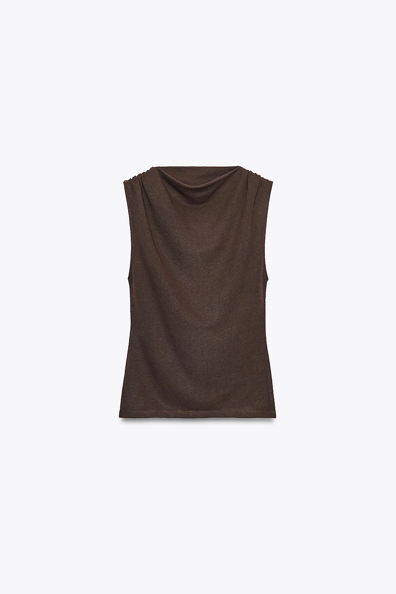 TOP EN MAILLE COUPÉ