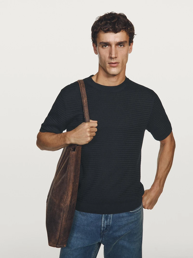 Textured knit short sleeve T-shirt